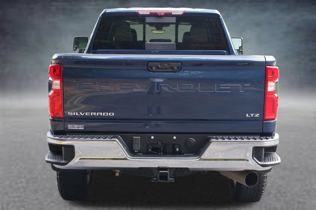 Used 2022 Chevrolet Silverado 2500 LTZ w/ LTZ Premium Package AWD/4WD image 23