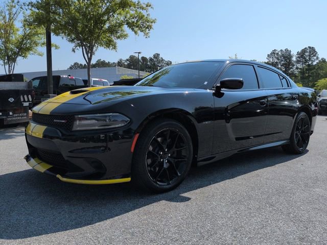 Used 2019 Dodge Charger R/T w/ Plus Group RWD image 8