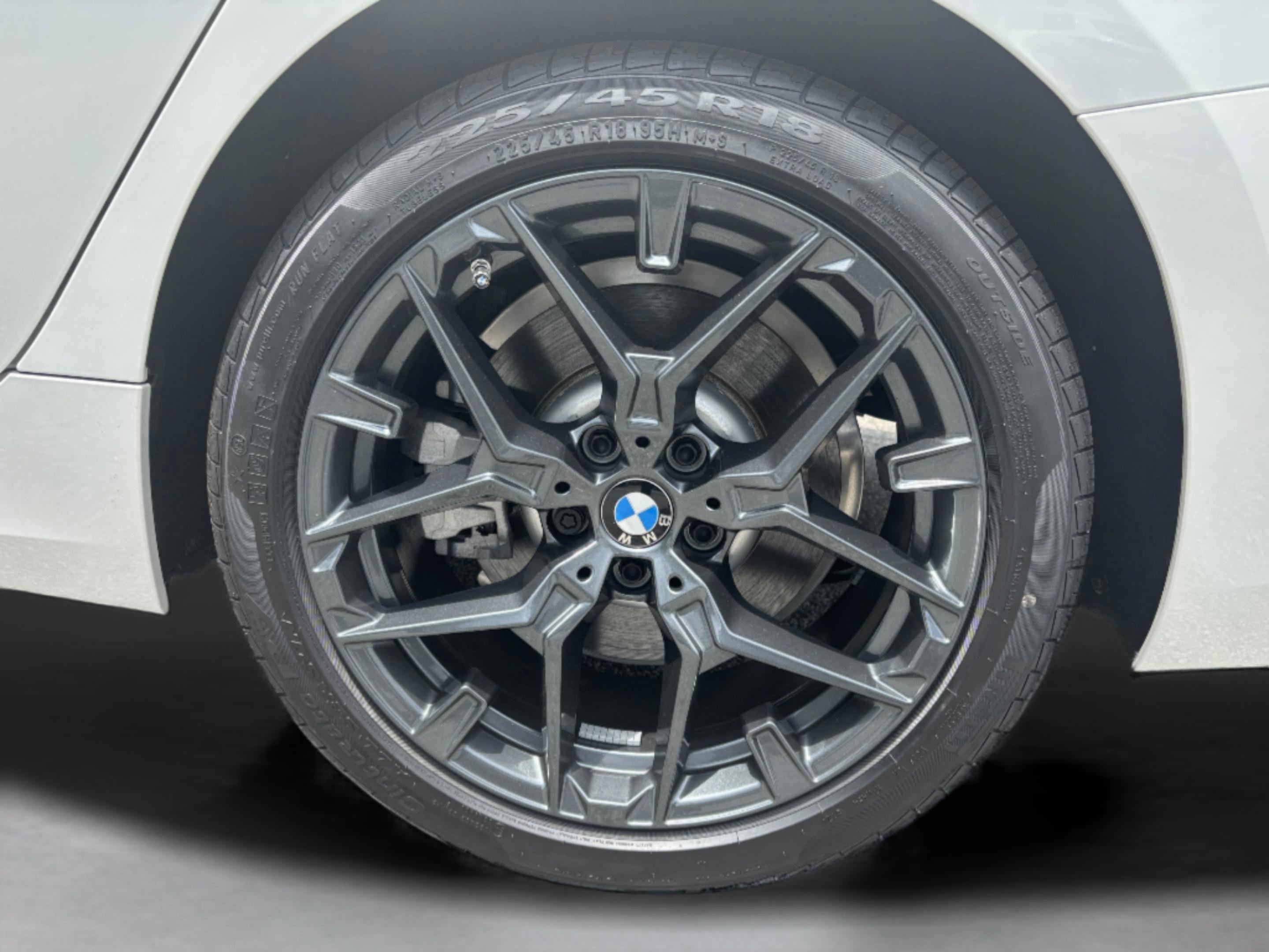 Used 2025 BMW 330i xDrive Sedan image 35