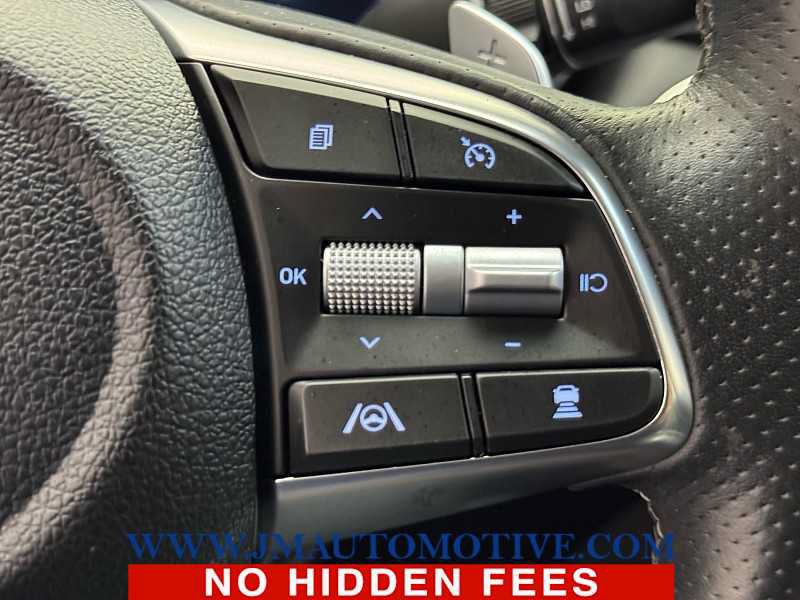 Used 2023 Genesis G70 2.0T AWD/4WD image 40