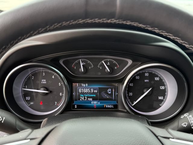 Used 2020 Buick Envision Essence w/ Experience Buick Package FWD image 17