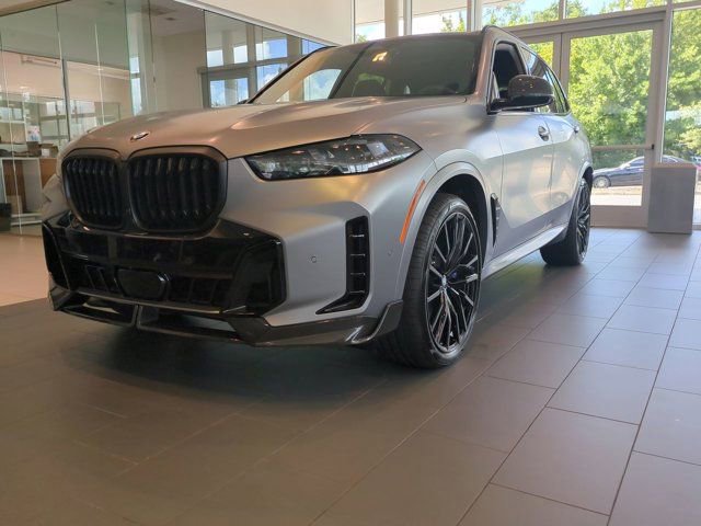 New 2026 BMW X5 xDrive40i w/ M Sport Package image 2