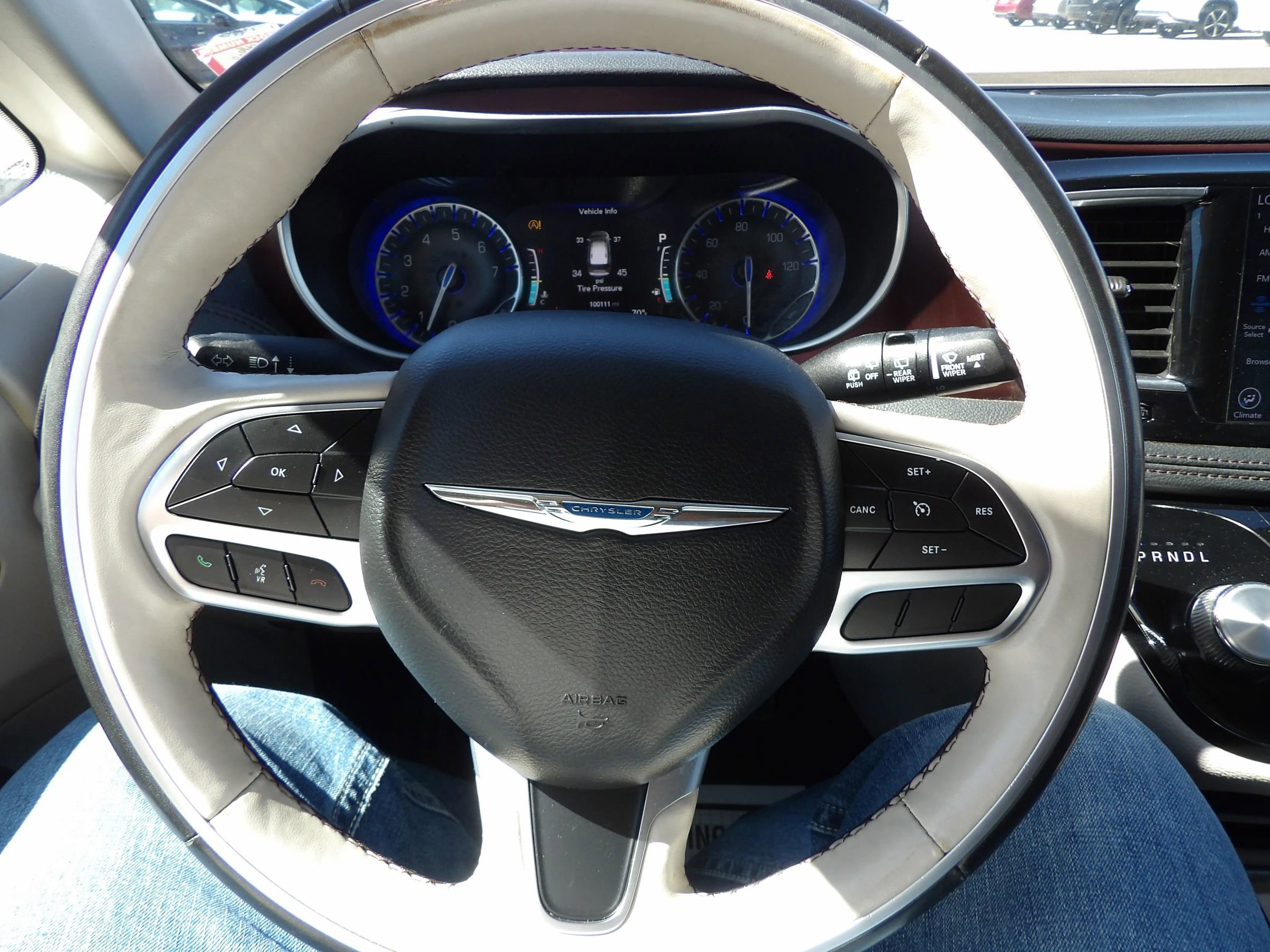 Used 2020 Chrysler Pacifica Limited image 17