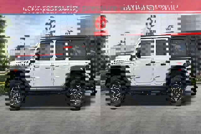 Used 2023 Jeep Wrangler Unlimited Rubicon 4xe w/ Cold Weather Group image 9