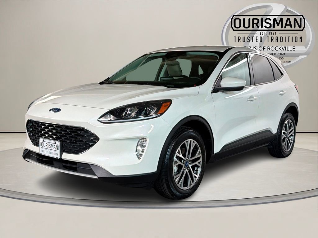 Used 2022 Ford Escape SEL image 2