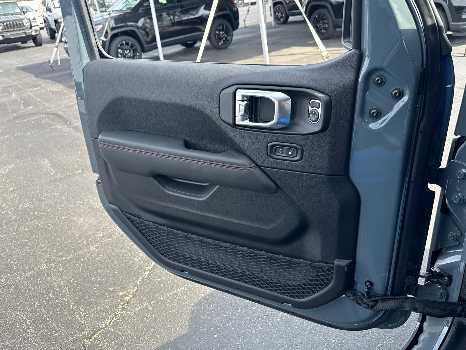 New 2026 Jeep Gladiator Rubicon AWD/4WD image 17