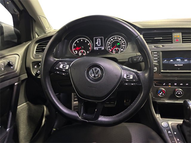 Used 2017 Volkswagen Golf Alltrack SE image 12