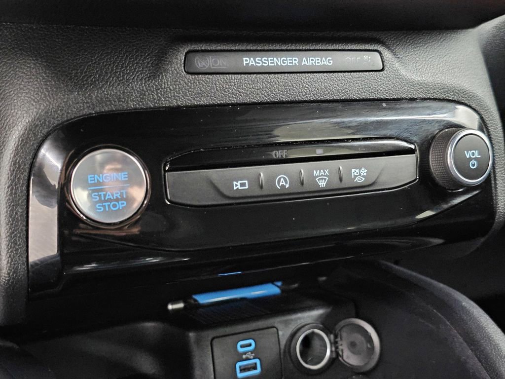 Used 2023 Ford Escape ST-Line Select w/ Tech Pack #2 AWD/4WD image 16