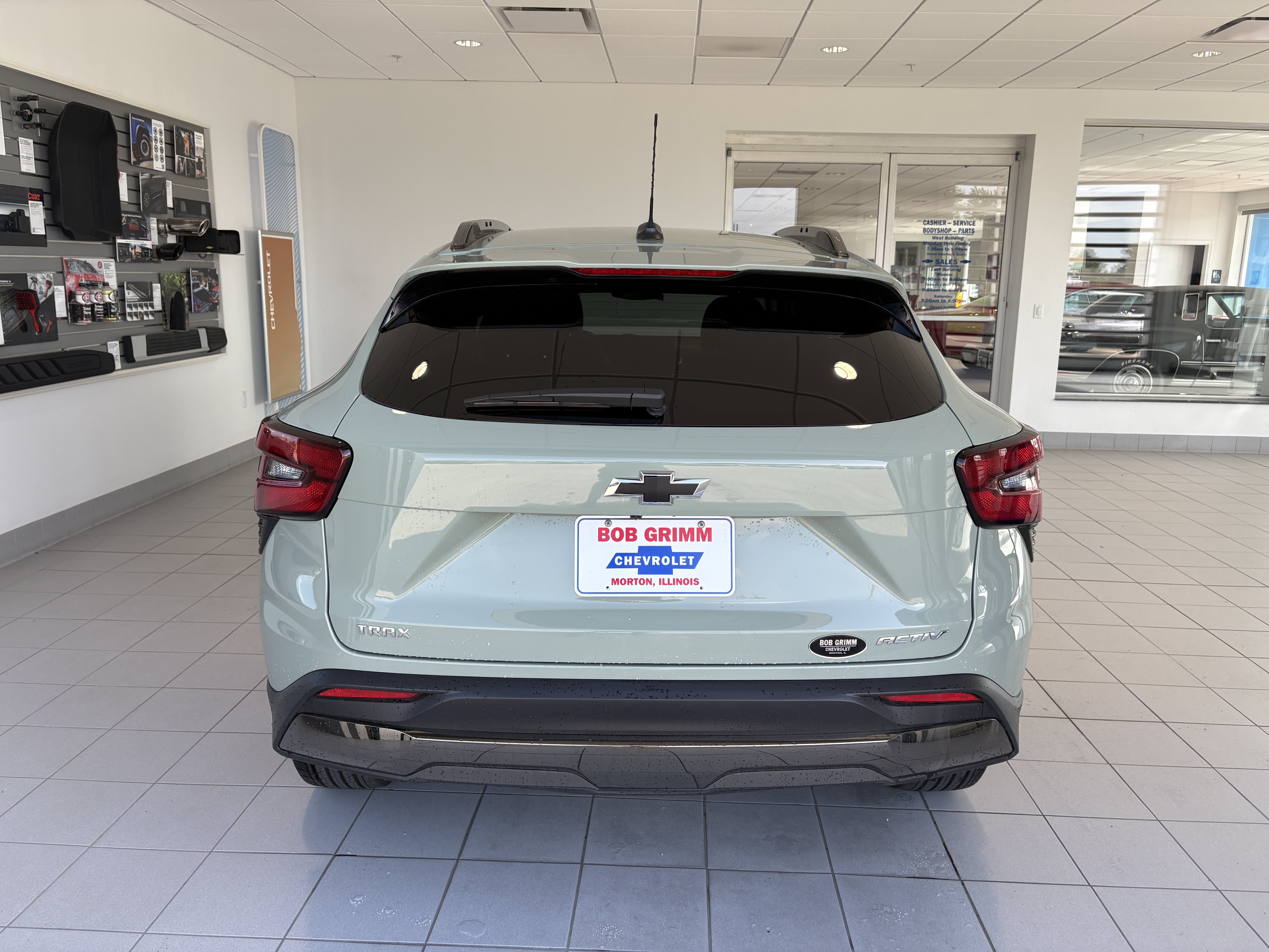 New 2026 Chevrolet Trax ACTIV FWD image 8