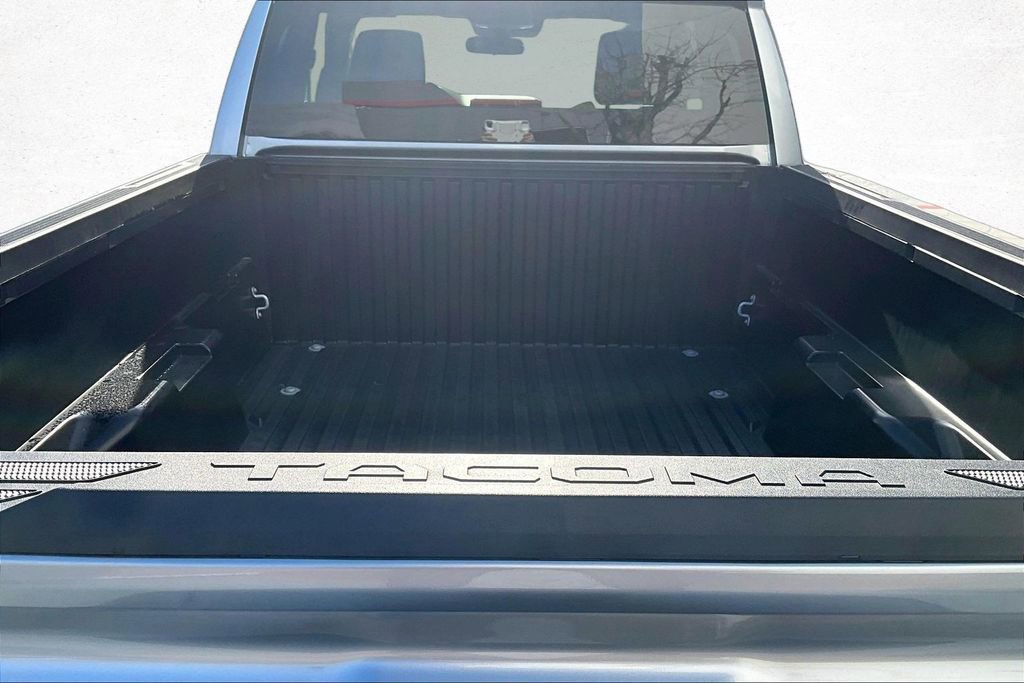 Used 2024 Toyota Tacoma SR image 6