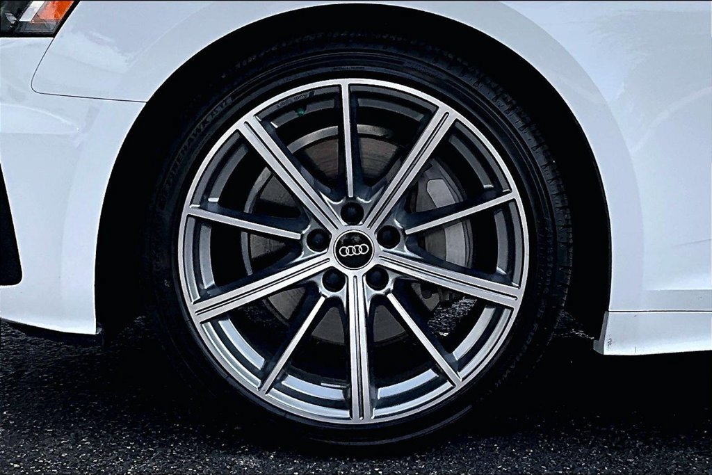 Used 2025 Audi A5 2.0T Premium AWD/4WD image 32