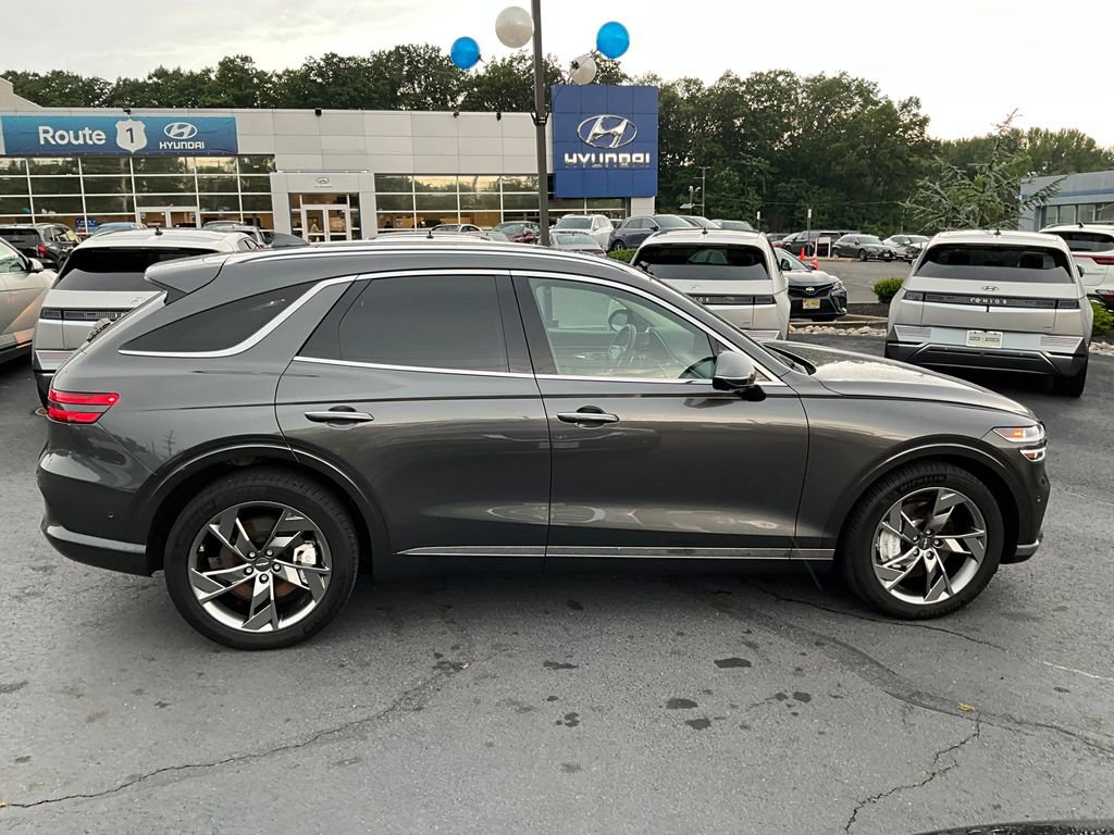 Used 2025 Genesis Electrified GV70 Advanced w/ Prestige Package image 8