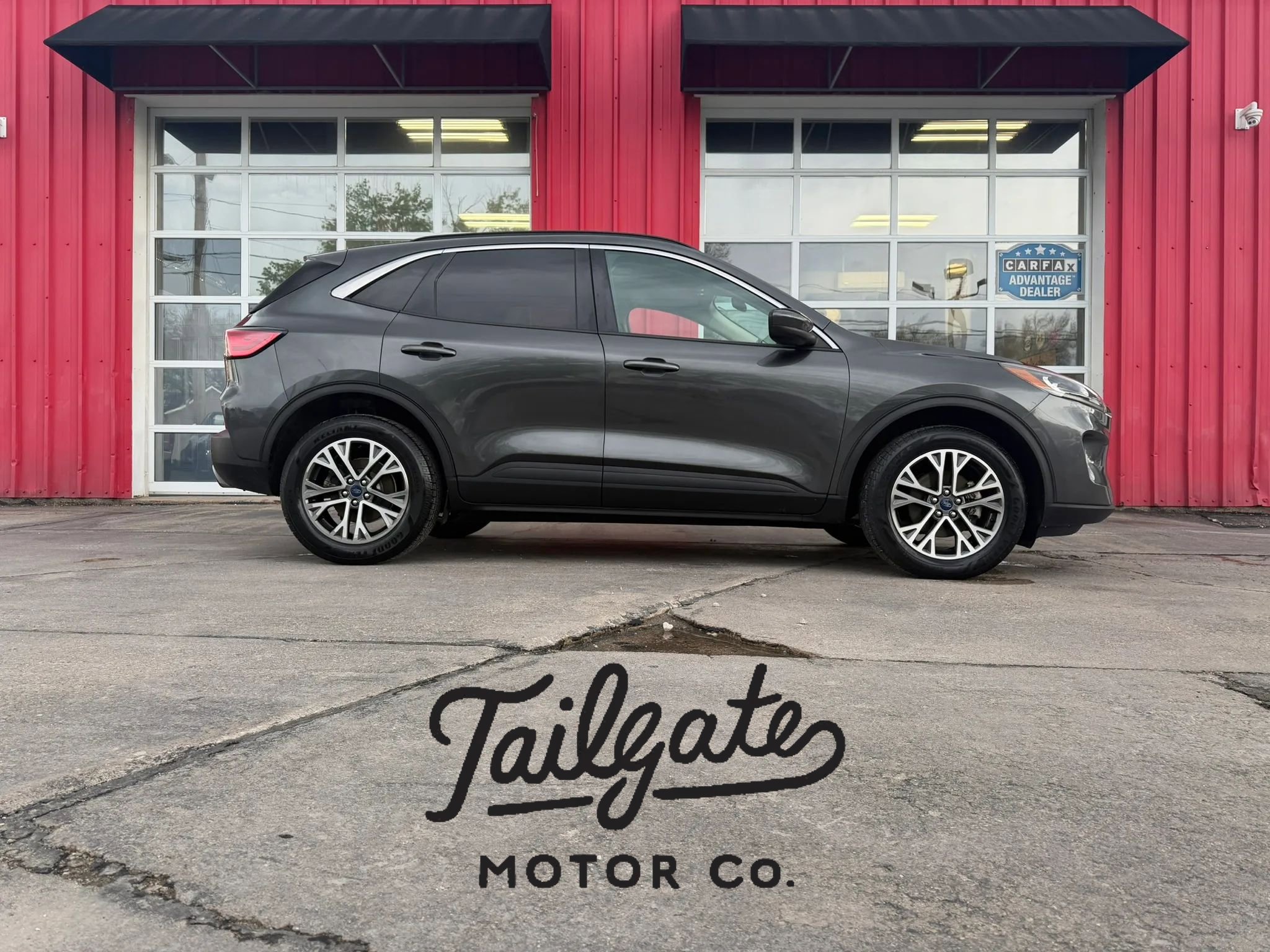 Used 2020 Ford Escape SEL AWD/4WD image 1