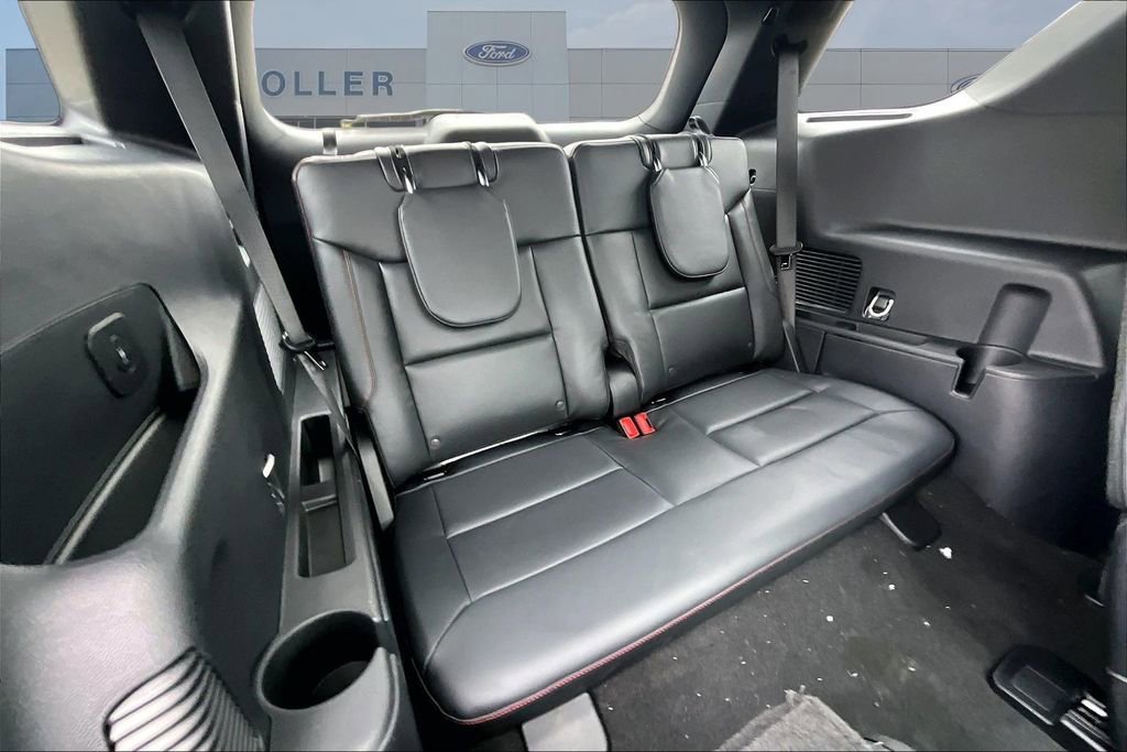 New 2026 Ford Explorer ST-Line AWD/4WD image 29