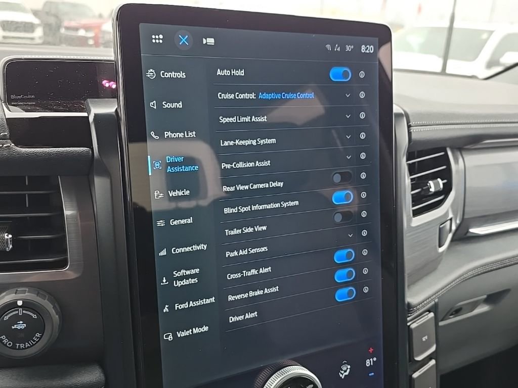 New 2025 Ford F150 Lightning Flash AWD/4WD image 32