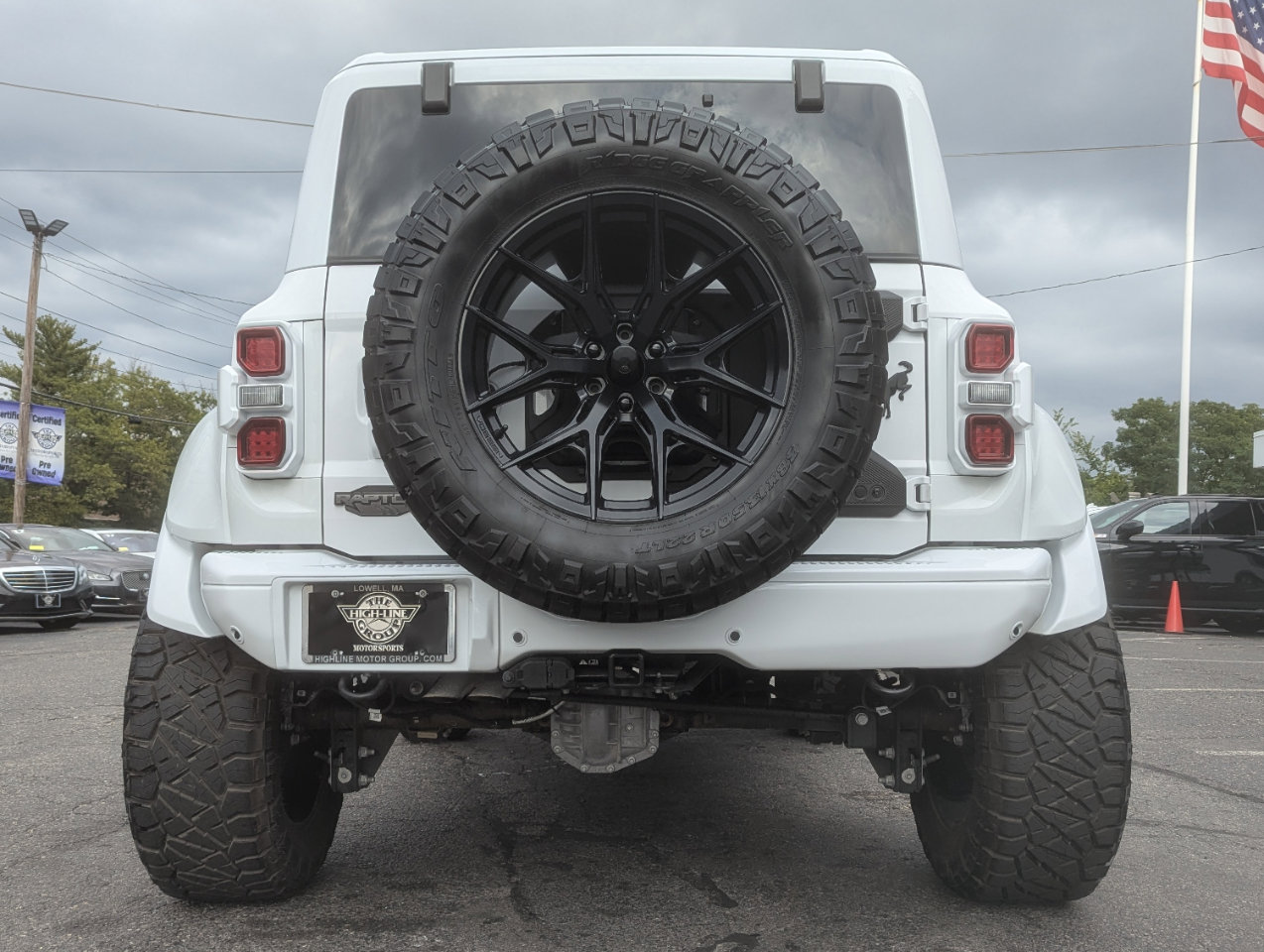 Used 2024 Ford Bronco Raptor w/ Interior Carbon Fiber Pack 6 image 9