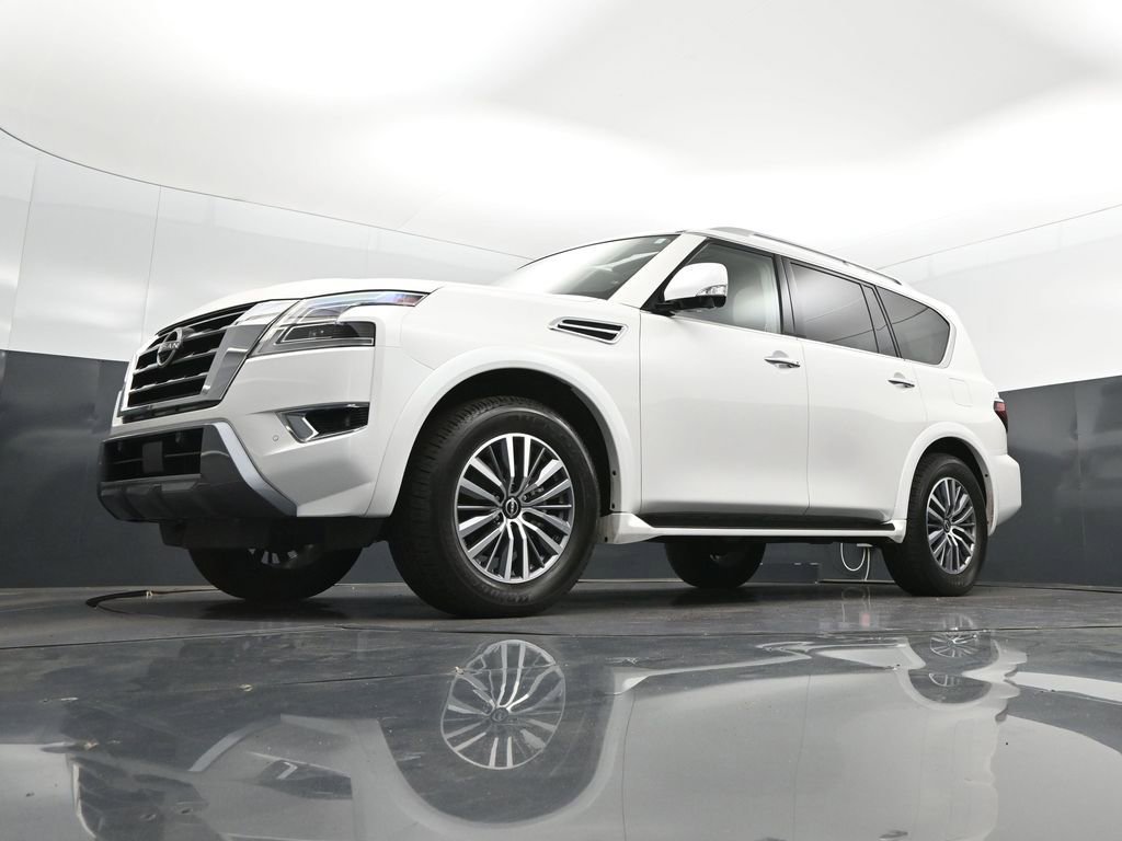 Used 2024 Nissan Armada SL w/ Captain's Chairs Package RWD image 41