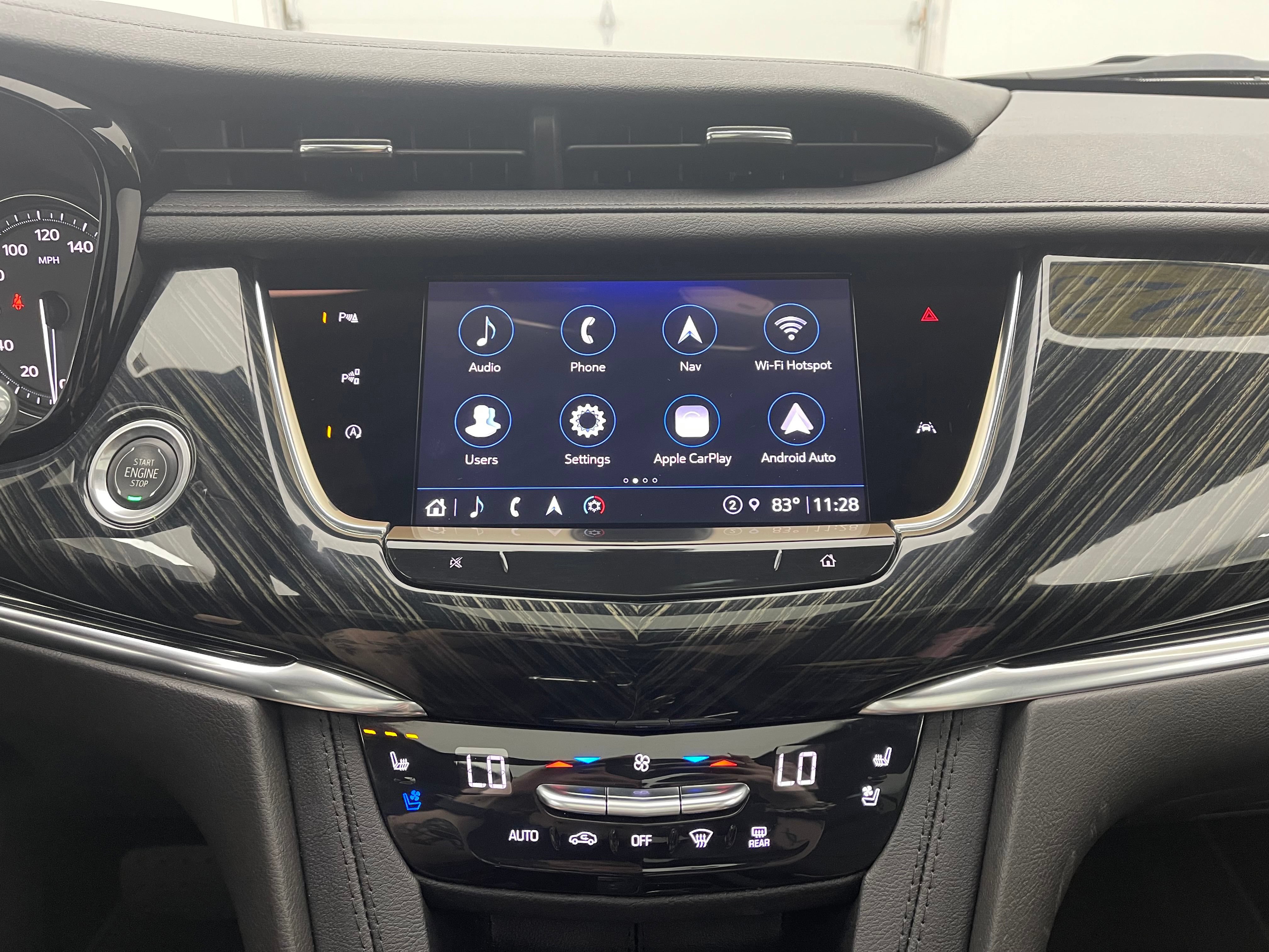 Used 2023 Cadillac XT6 Premium Luxury w/ Technology Package AWD/4WD image 29