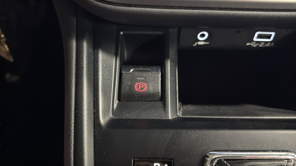 Used 2024 Subaru Legacy image 27