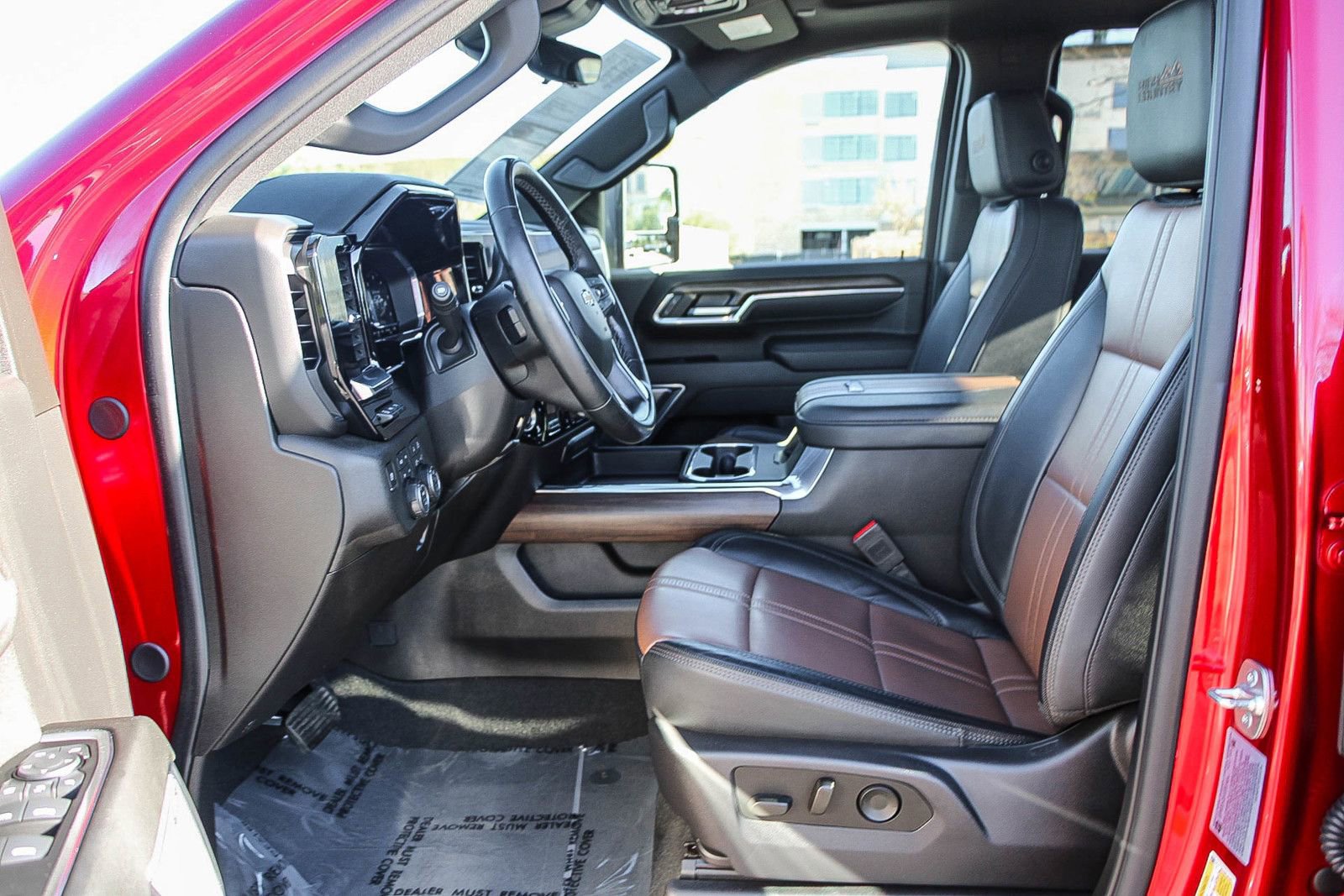 Used 2025 Chevrolet Silverado 3500 High Country w/ Technology Package image 16