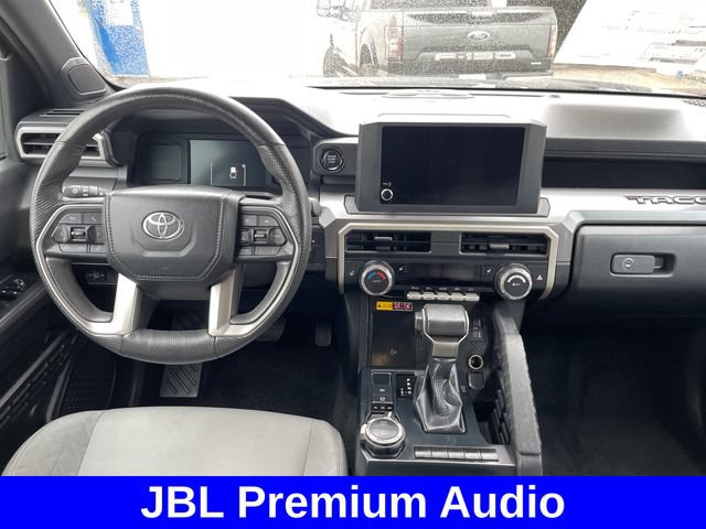 Used 2024 Toyota Tacoma SR5 AWD/4WD image 12