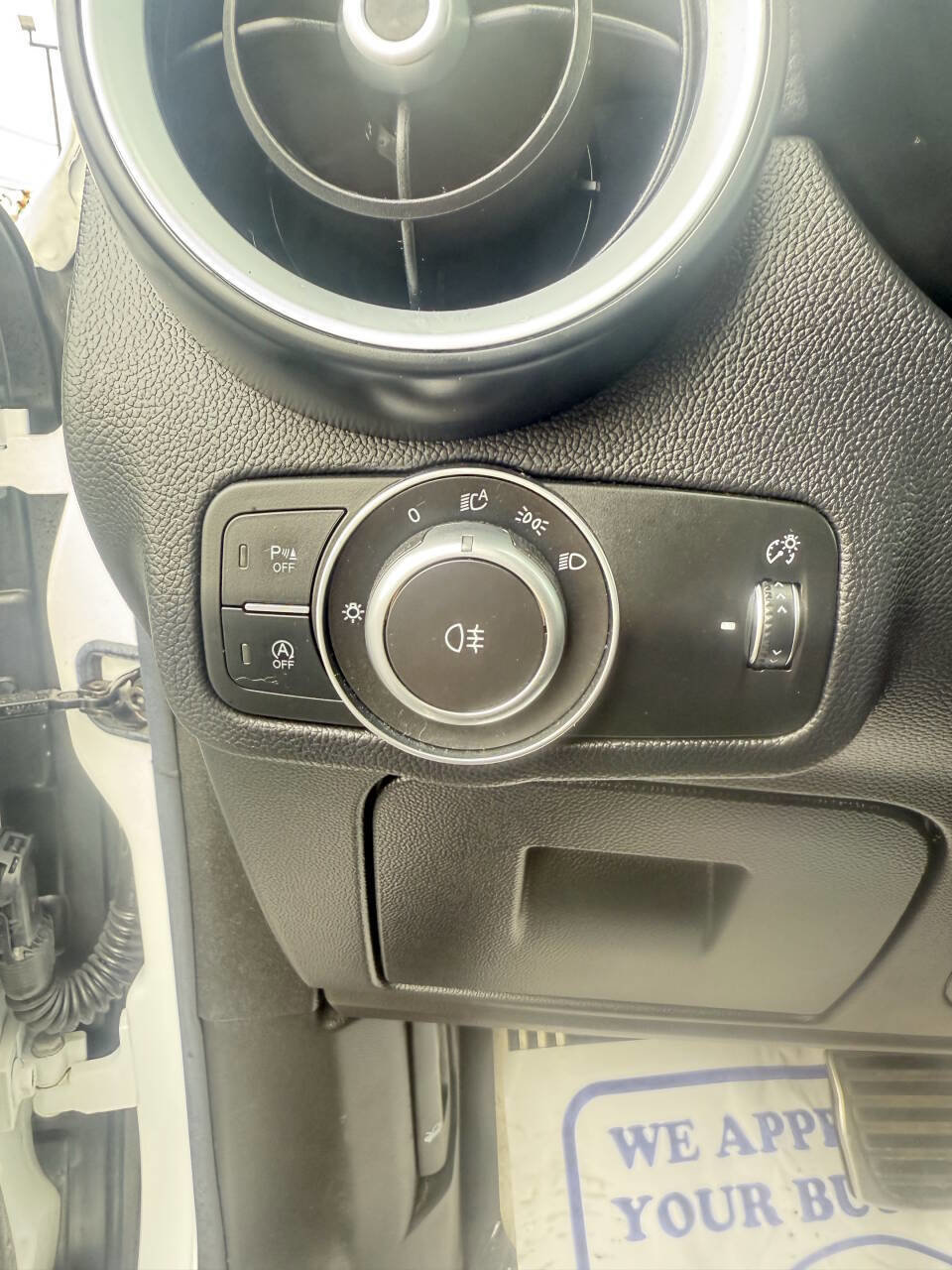 Used 2018 Alfa Romeo Stelvio Ti Sport image 12