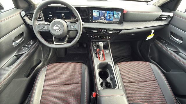 New 2026 Nissan Kicks SR w/ Cold Weather Package AWD/4WD image 26