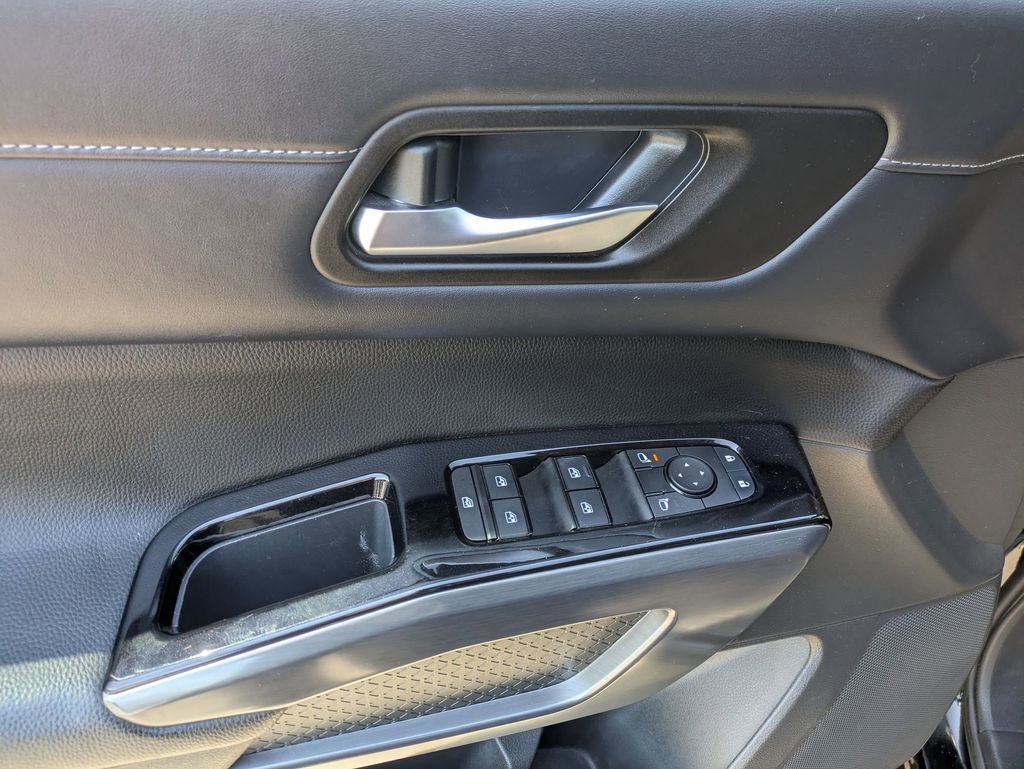 Used 2023 Nissan Pathfinder SL w/ SL Premium Package image 10