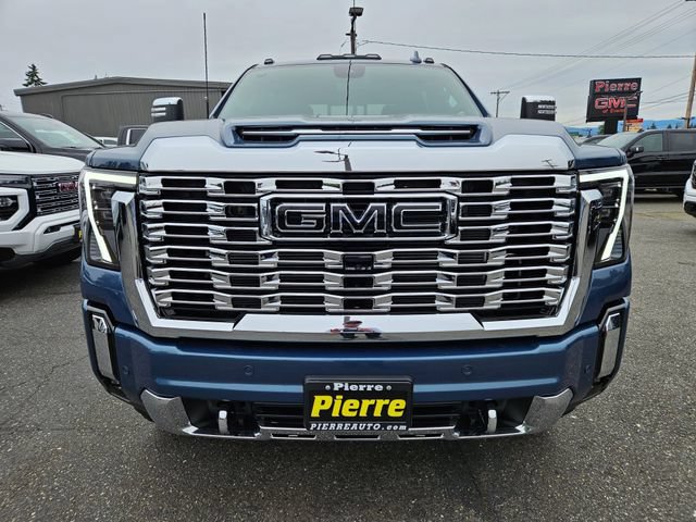 New 2026 GMC Sierra 3500 Denali w/ Denali Reserve Package AWD/4WD image 7