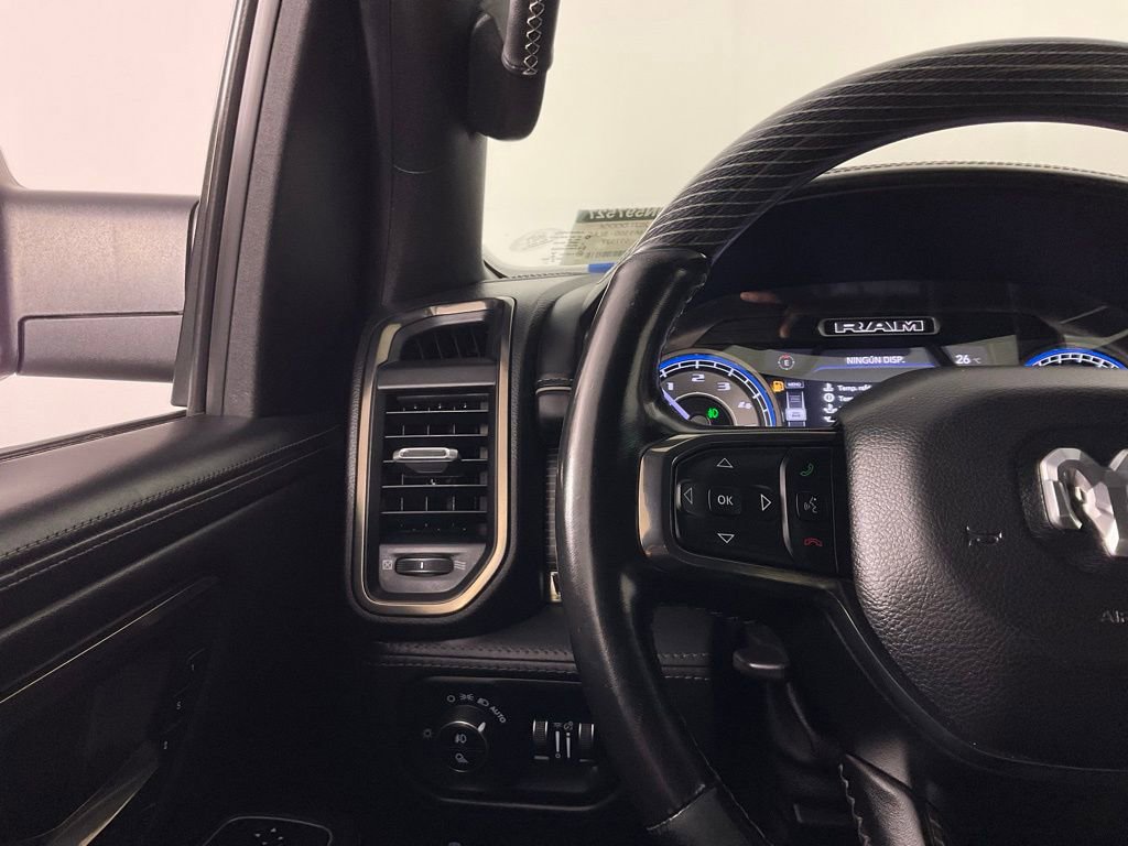 Used 2021 RAM 1500 Limited w/ Body Color Bumper Group image 23