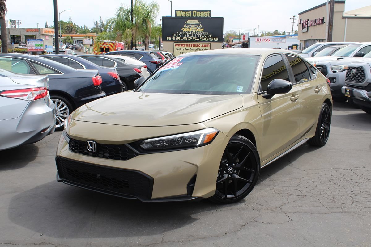 Used 2025 Honda Civic Sport image 36