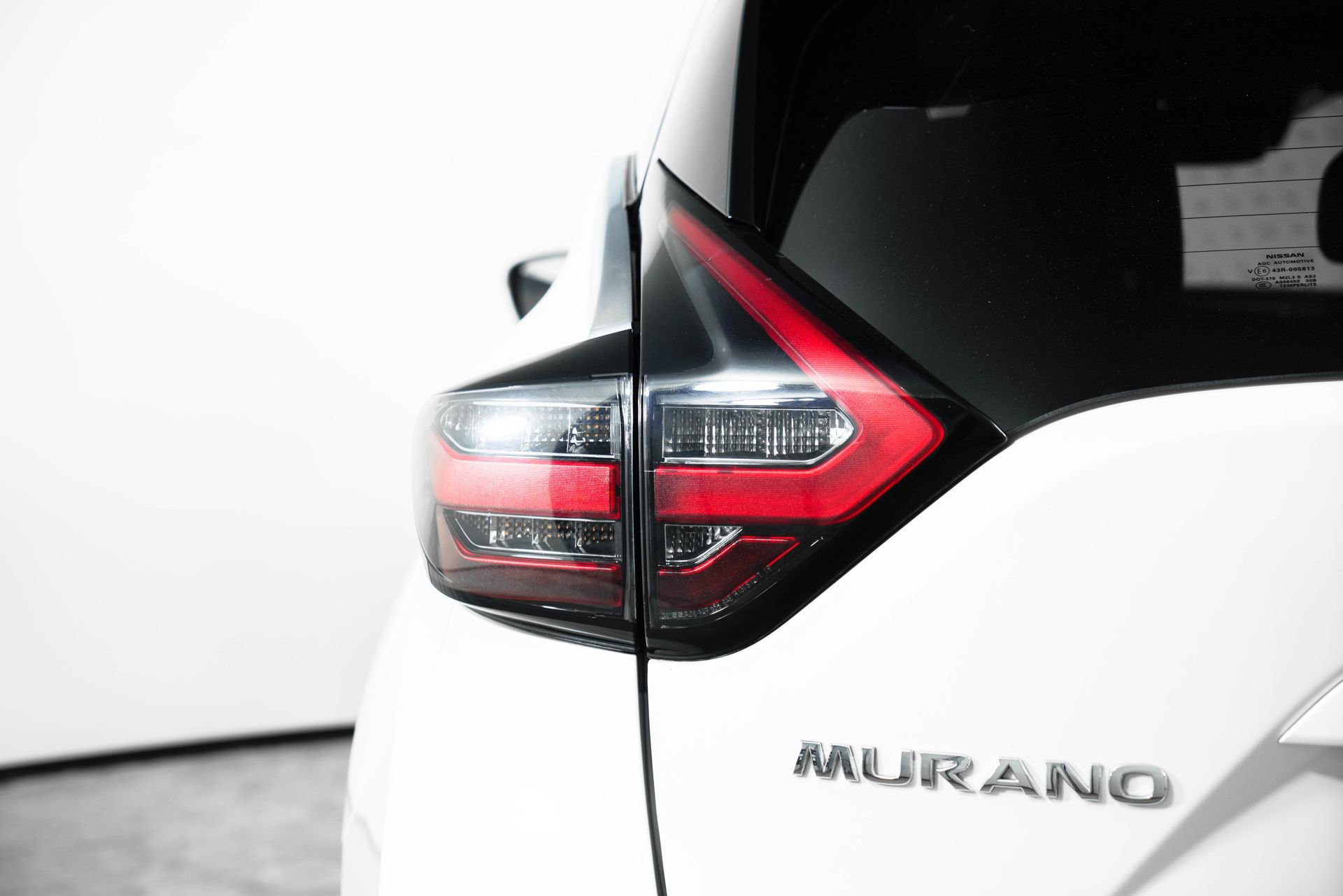 Used 2023 Nissan Murano SL w/ SL Moonroof Package image 13