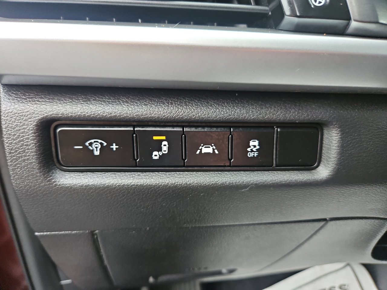 Used 2020 Kia Telluride S image 28