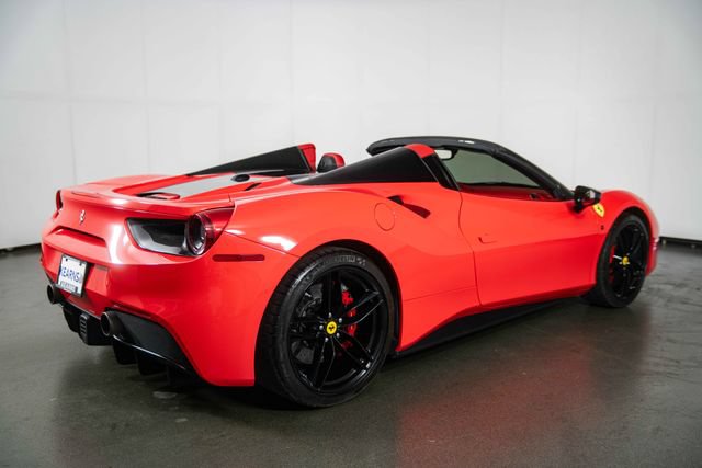 Used 2018 Ferrari 488 Spider RWD image 8