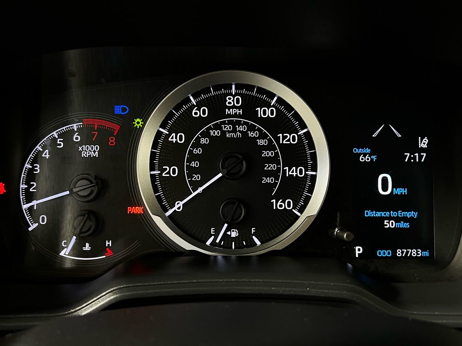 Used 2021 Toyota Corolla LE image 12