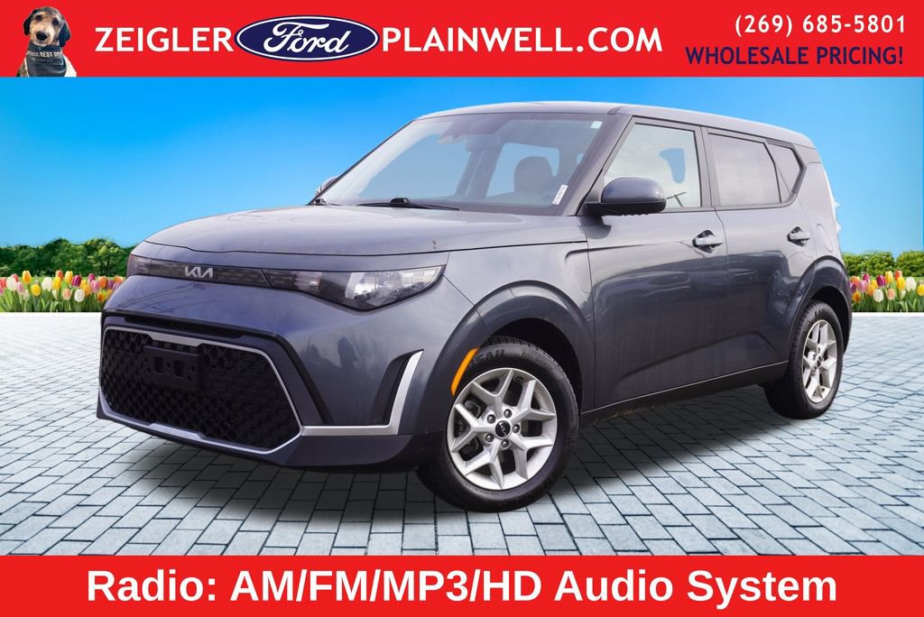 Used 2024 Kia Soul LX w/ Option Group 015 image 1