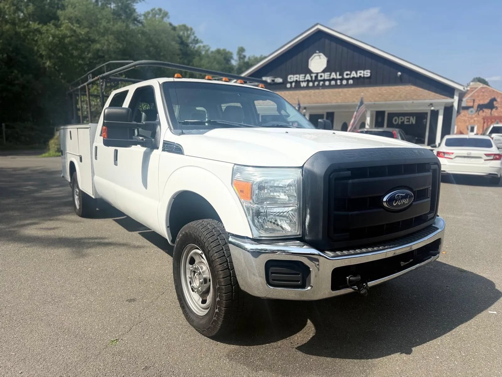 Used 2015 Ford F350 XL w/ Power Equipment Group AWD/4WD image 1