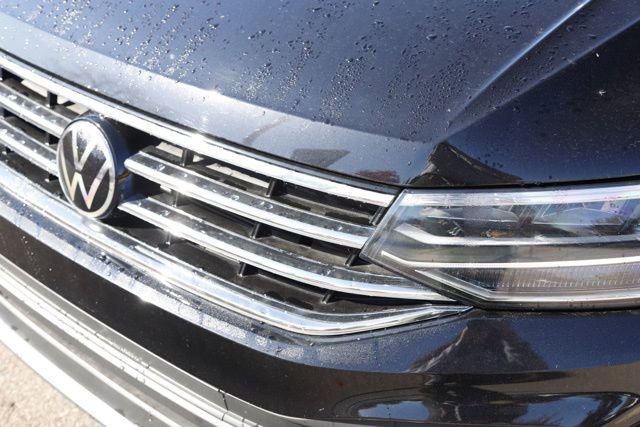 Used 2022 Volkswagen Tiguan SE image 11