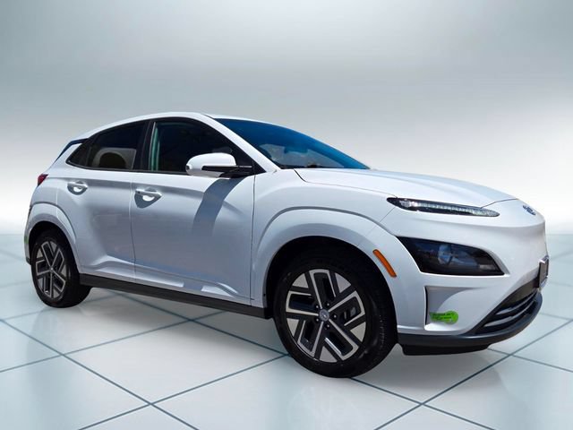 Used 2023 Hyundai Kona SE FWD image 3