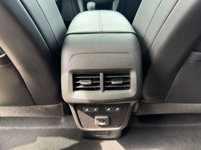 Used 2022 Chevrolet Equinox Premier AWD/4WD image 10
