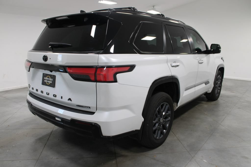 Used 2025 Toyota Sequoia Platinum w/ Tow Technology Package AWD/4WD image 9