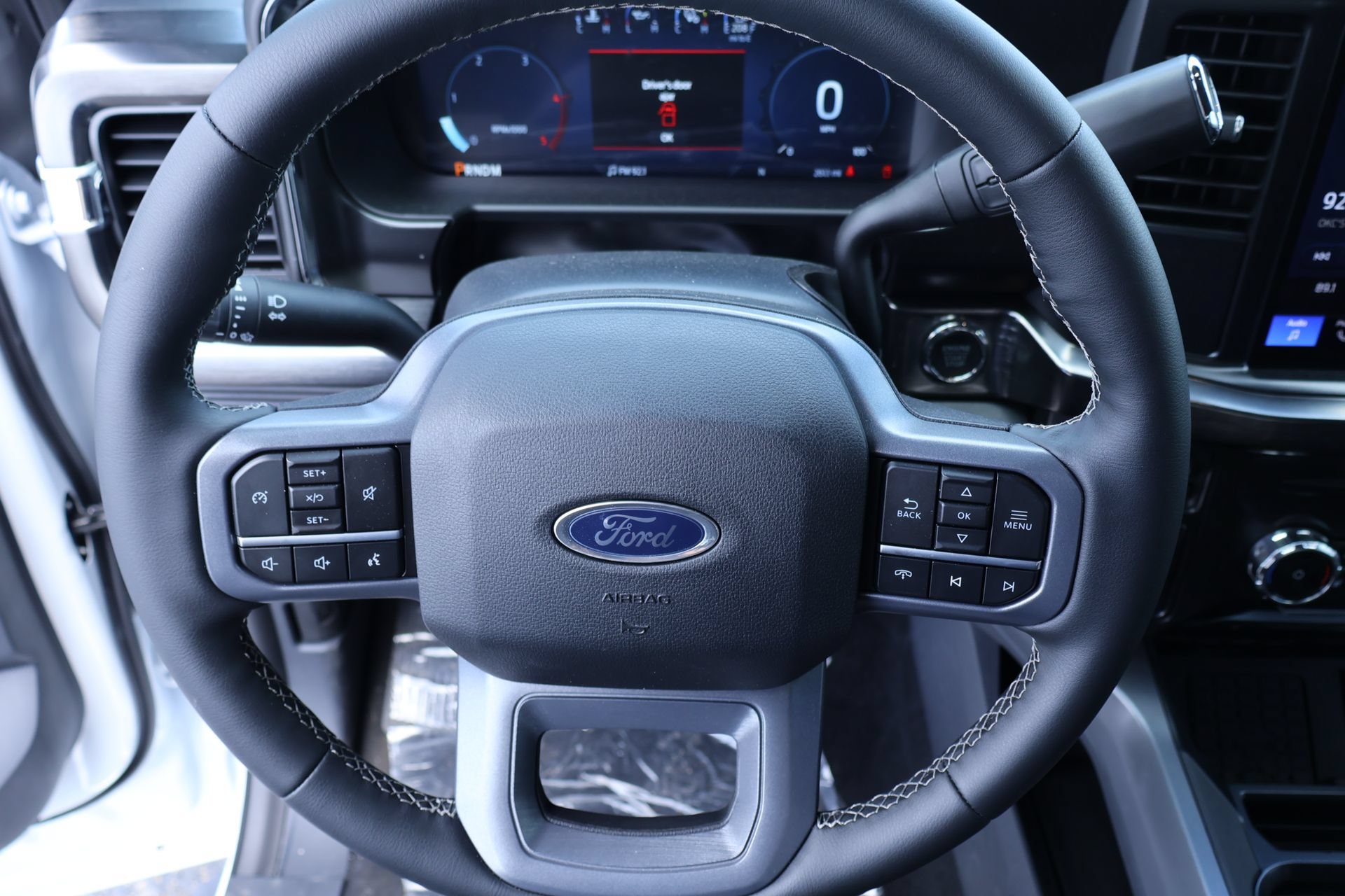 New 2026 Ford F350 Lariat w/ FX4 Off-Road Package AWD/4WD image 3