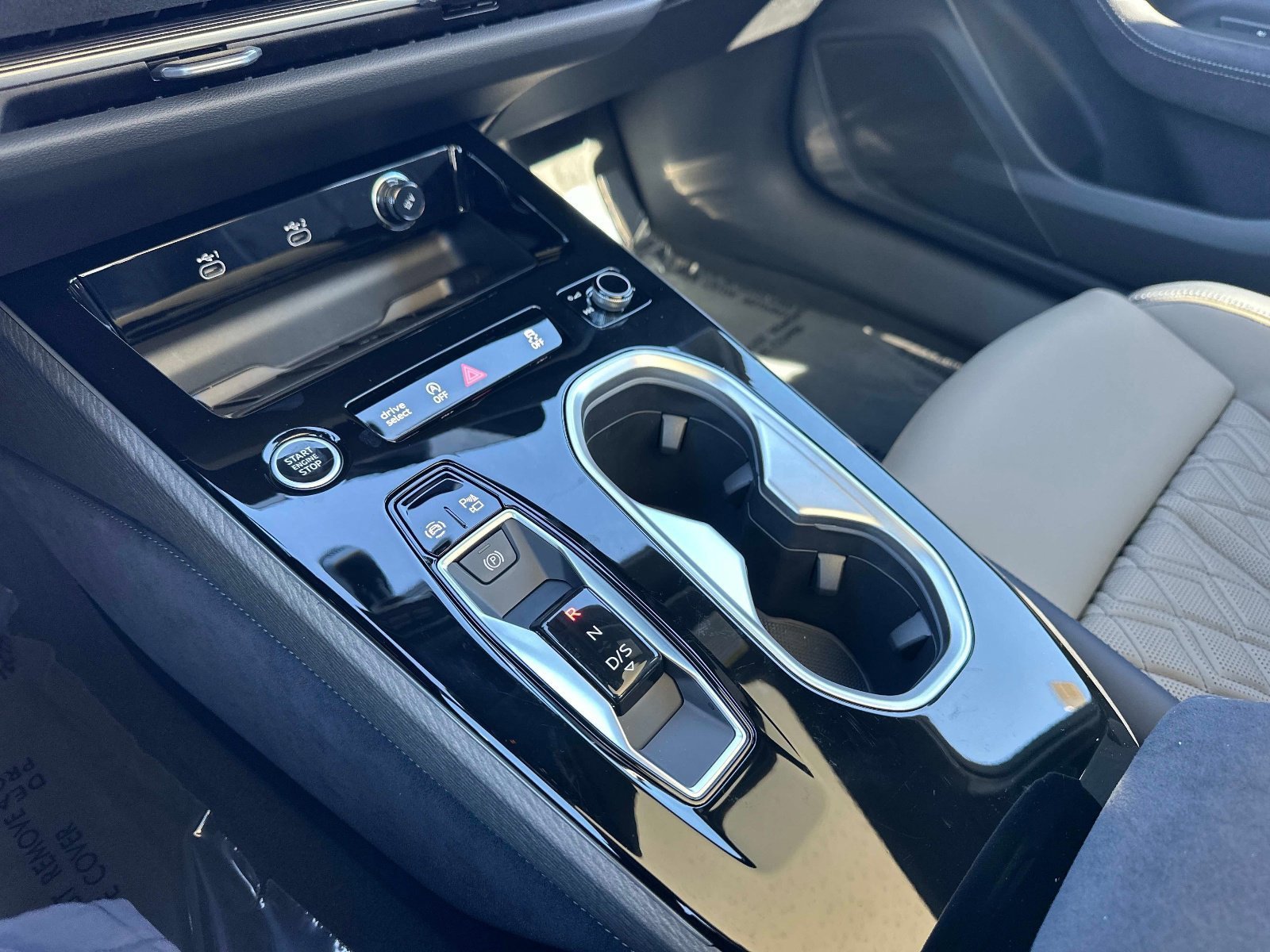 New 2026 Audi A6 Prestige AWD/4WD image 25