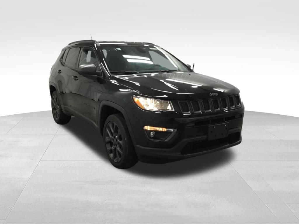 Used 2021 Jeep Compass Latitude AWD/4WD image 3