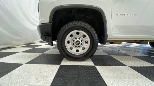 Used 2022 Chevrolet Silverado 3500 W/T w/ WT Fleet Convenience Package image 9