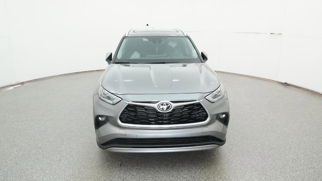 New 2026 Toyota Highlander Platinum image 25
