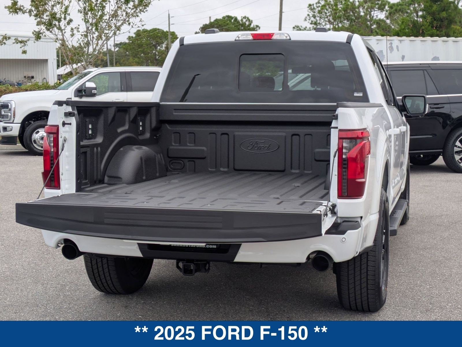 New 2025 Ford F150 XLT w/ Equipment Group 302A MID image 14