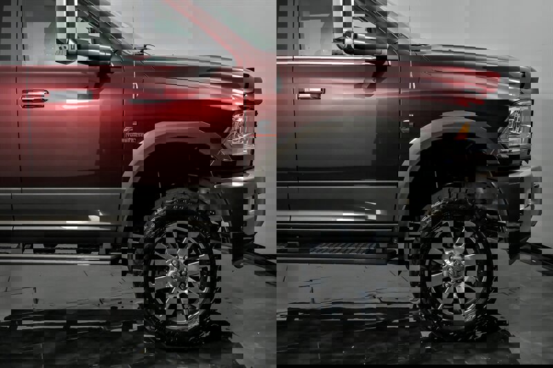 Used 2018 RAM 3500 Laramie Longhorn w/ Longhorn Southfork Package image 13