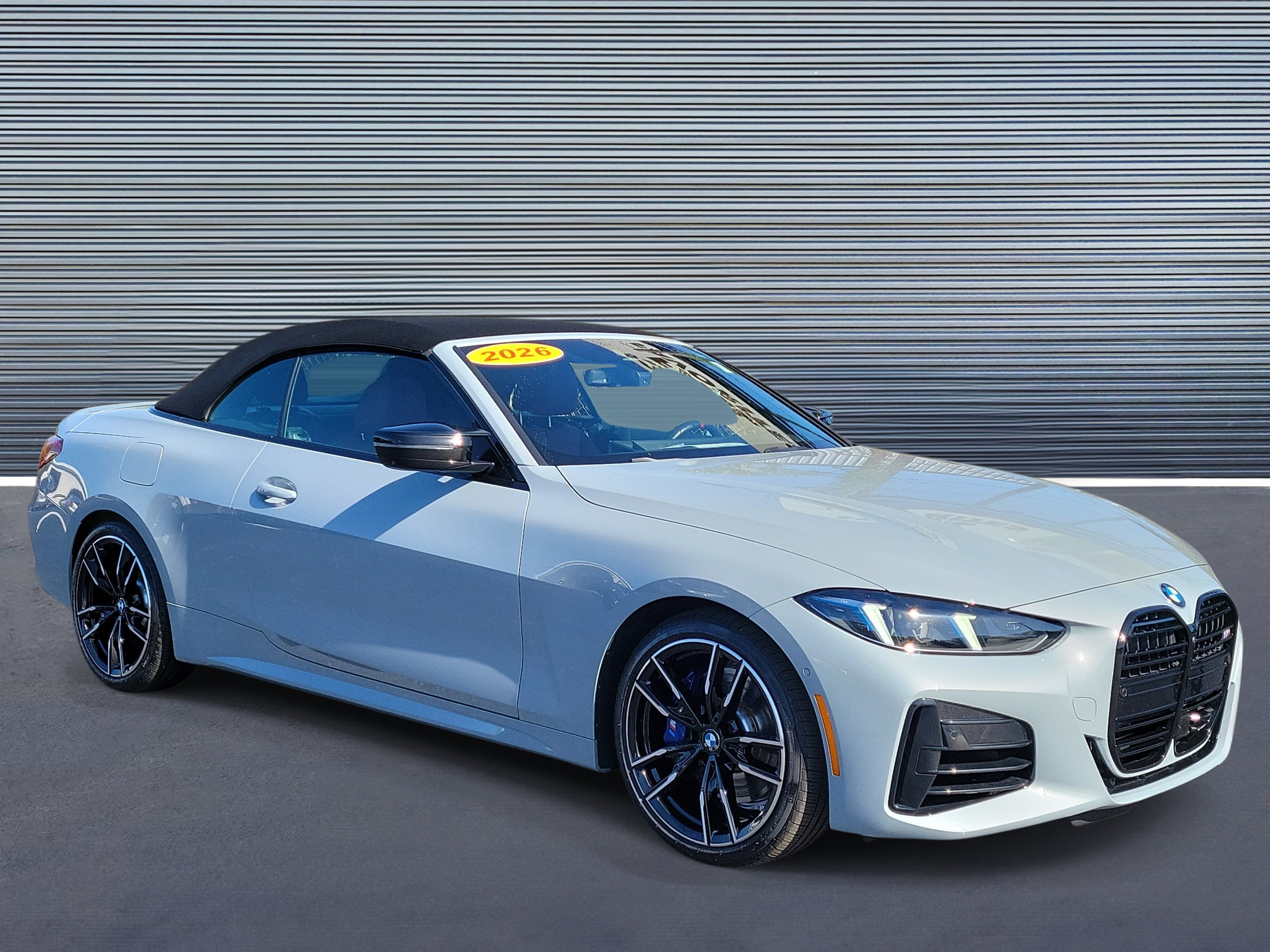Used 2026 BMW M440i Convertible RWD image 2