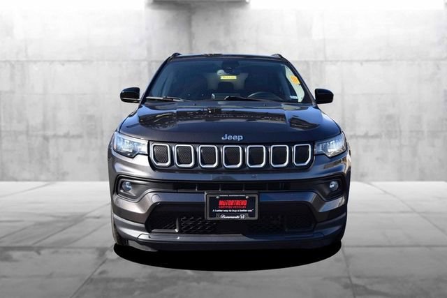 Used 2022 Jeep Compass Latitude w/ Convenience Group image 4